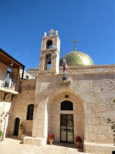 Facade and belltower of Church of St John the Baptist (Wikimedia)