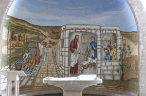 Jesus bringing the daughter of Jairus back to life, mosaic in Magdala church (Seetheholyland.net)