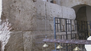 Part of wall erected by Hadrian and re-used by Constantine for his Holy Sepulchre church (© Deror Avi)