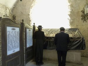 Two Jewish men praying before the Tomb of David (Seetheholyland.net)